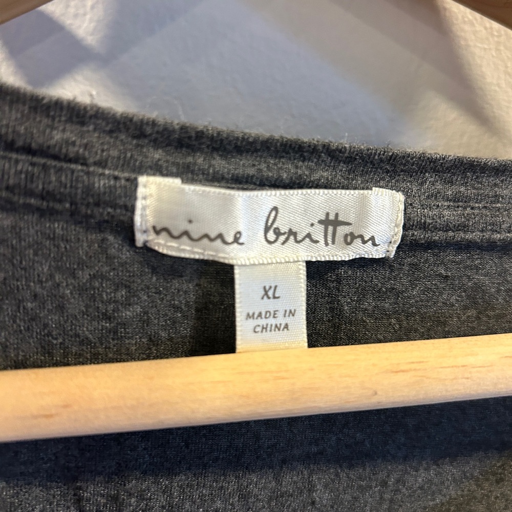 Nine Britton Knot Front Gray Top XL short sleeve blouse - Picture 2 of 8